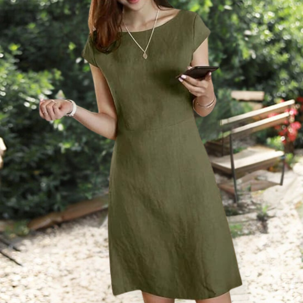 Stilvolles Damenkleid in elegantem Design