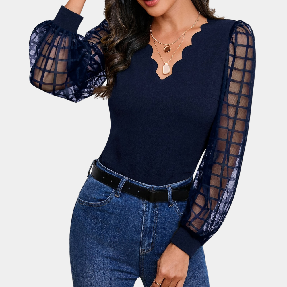 Sophia™ | Damen Top mit Jakobsmuschel-Ausschnitt